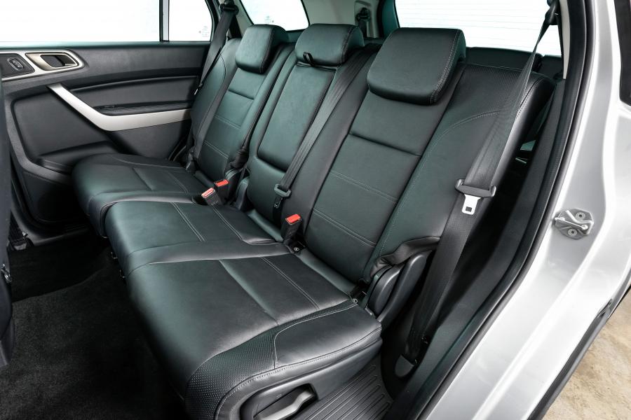 Интерьер Ford Everest XLT 2019 года  (ZA) (фото 35 из 40)